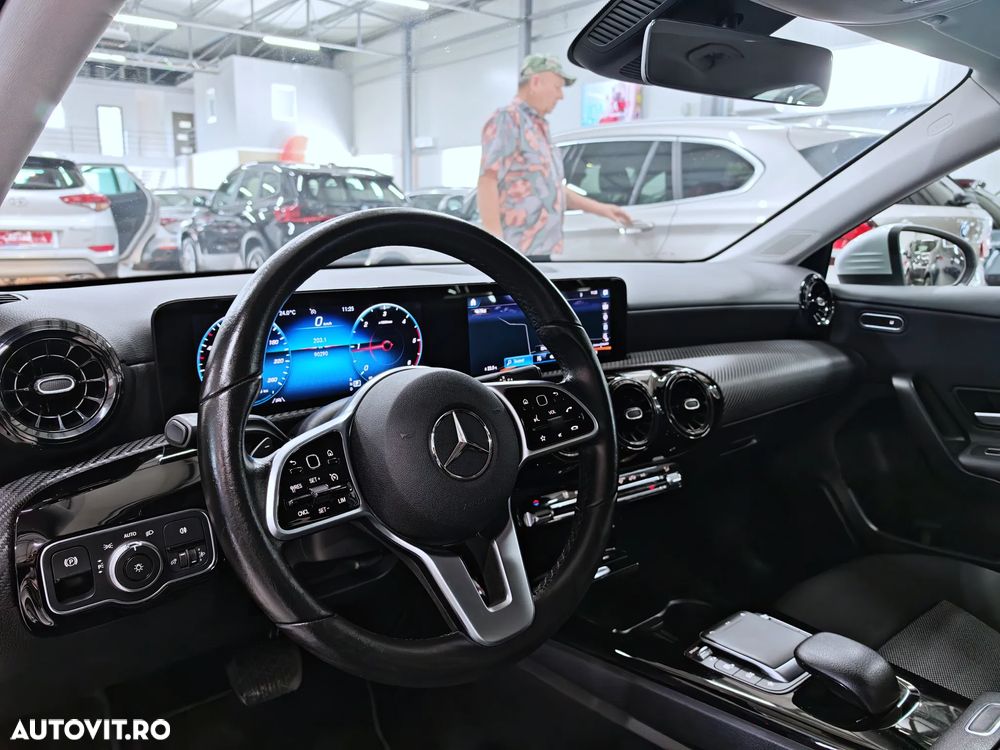 Mercedes-Benz A 180 d Sedan 7G-DCT - 7
