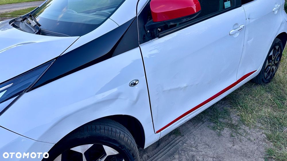 Toyota Aygo 1.0 VVT-i Color Edition - 10