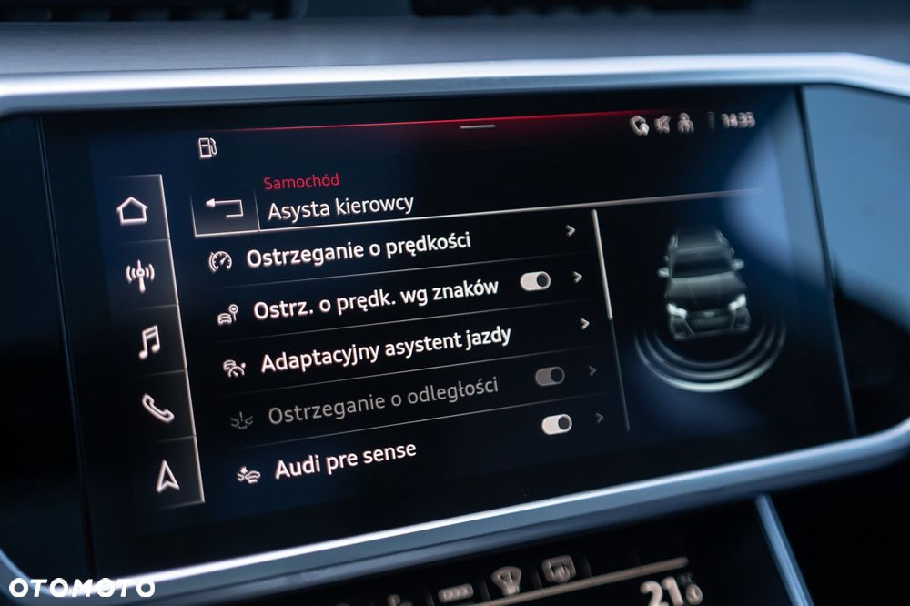 Audi RS6 Avant - 25