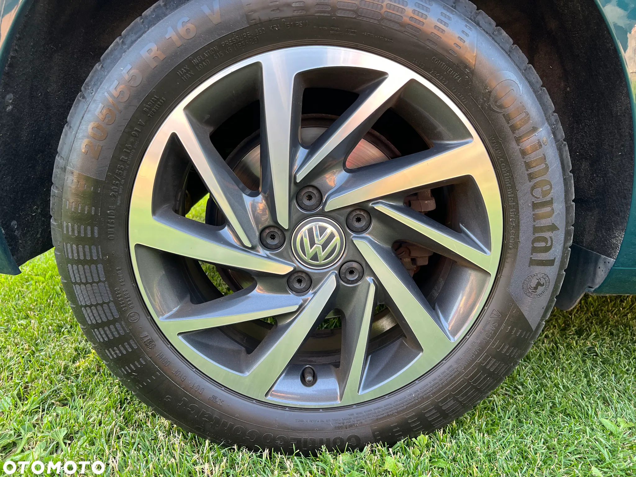 Volkswagen Golf VII 1.4 TSI BMT Highline - 29