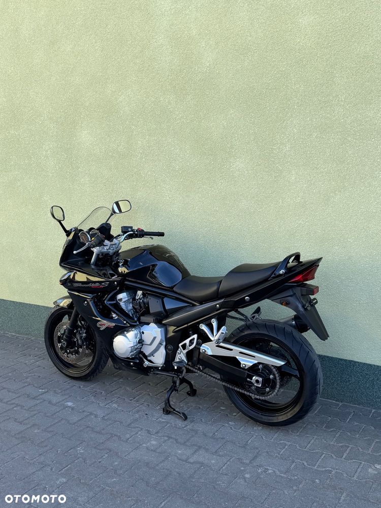 Suzuki Bandit - 20