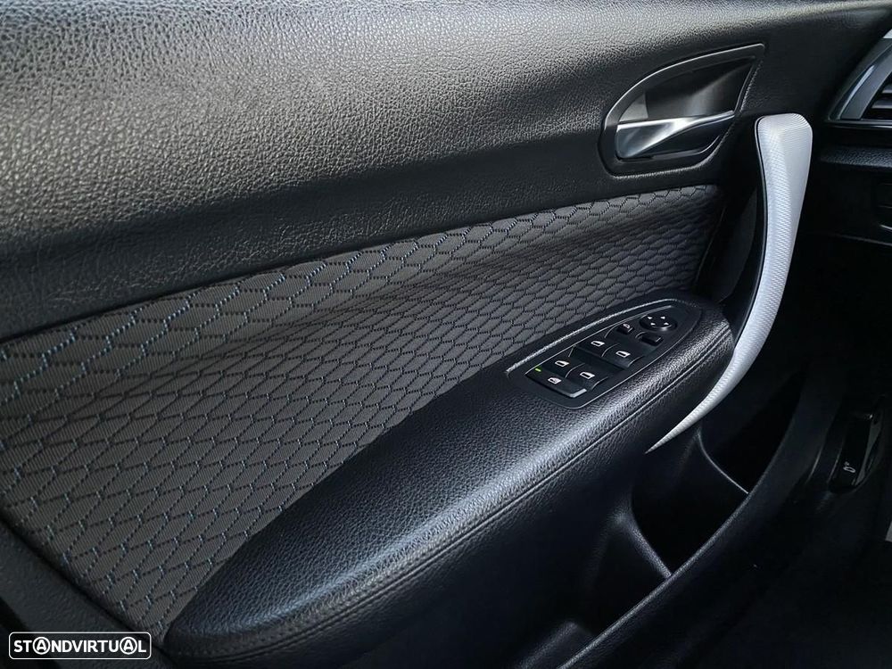 BMW 116 d Pack M - 34