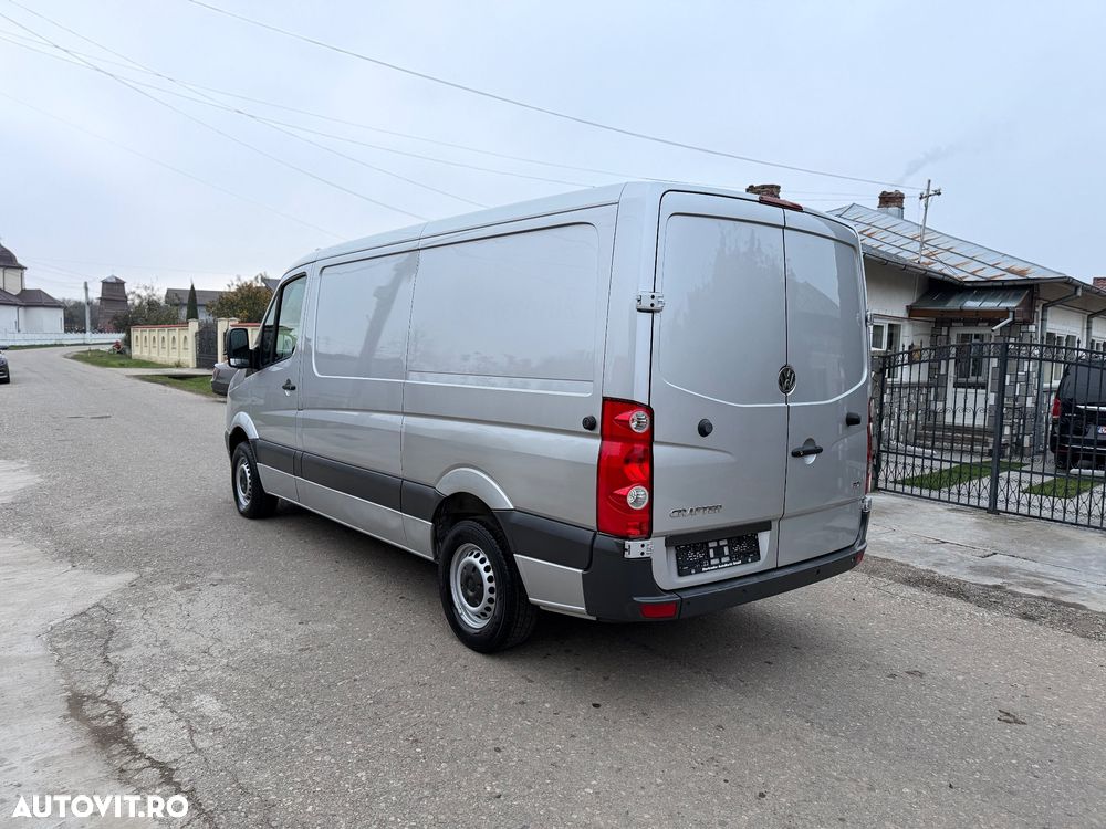 Volkswagen Crafter - 2