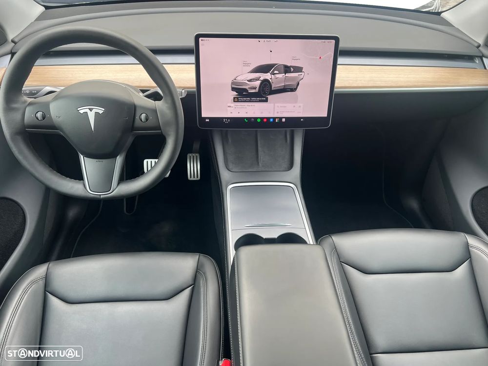 Tesla Model Y Performance Dual Motor AWD - 10