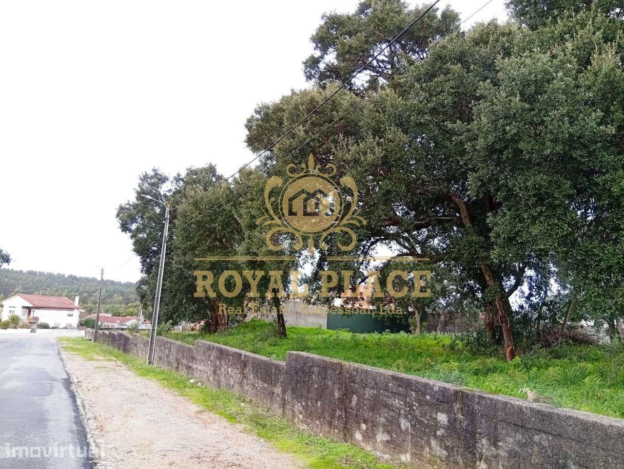 Terreno Urbano com 1.782m2 em Paços de Brandão, Santa Maria da Feira - Grande imagem: 3/9