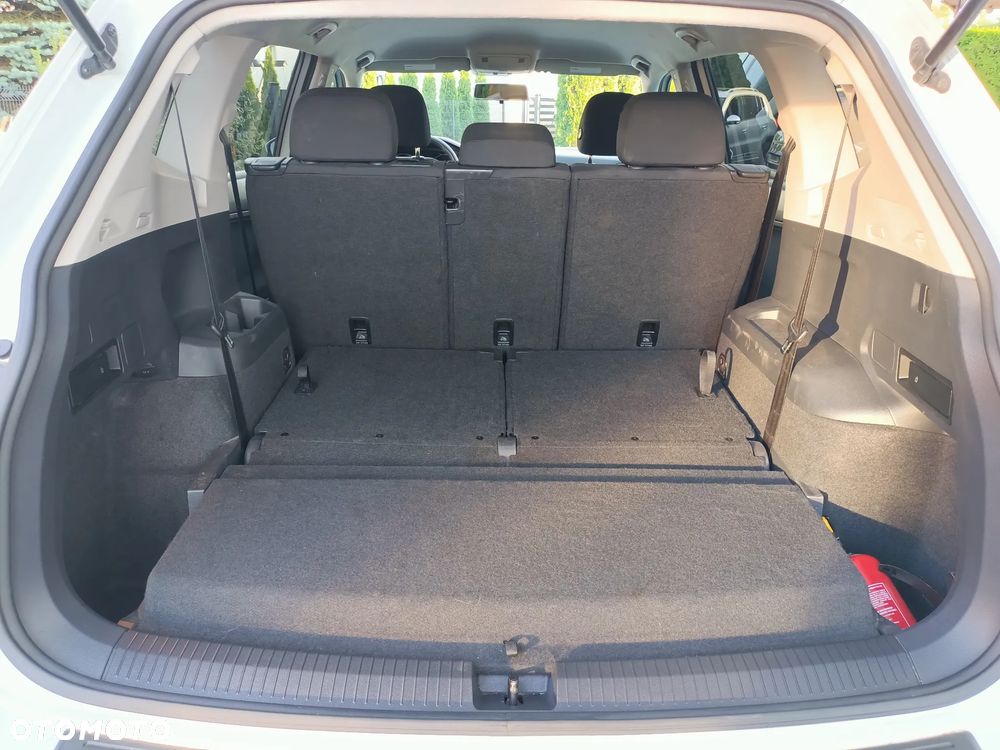 Volkswagen Tiguan - 15