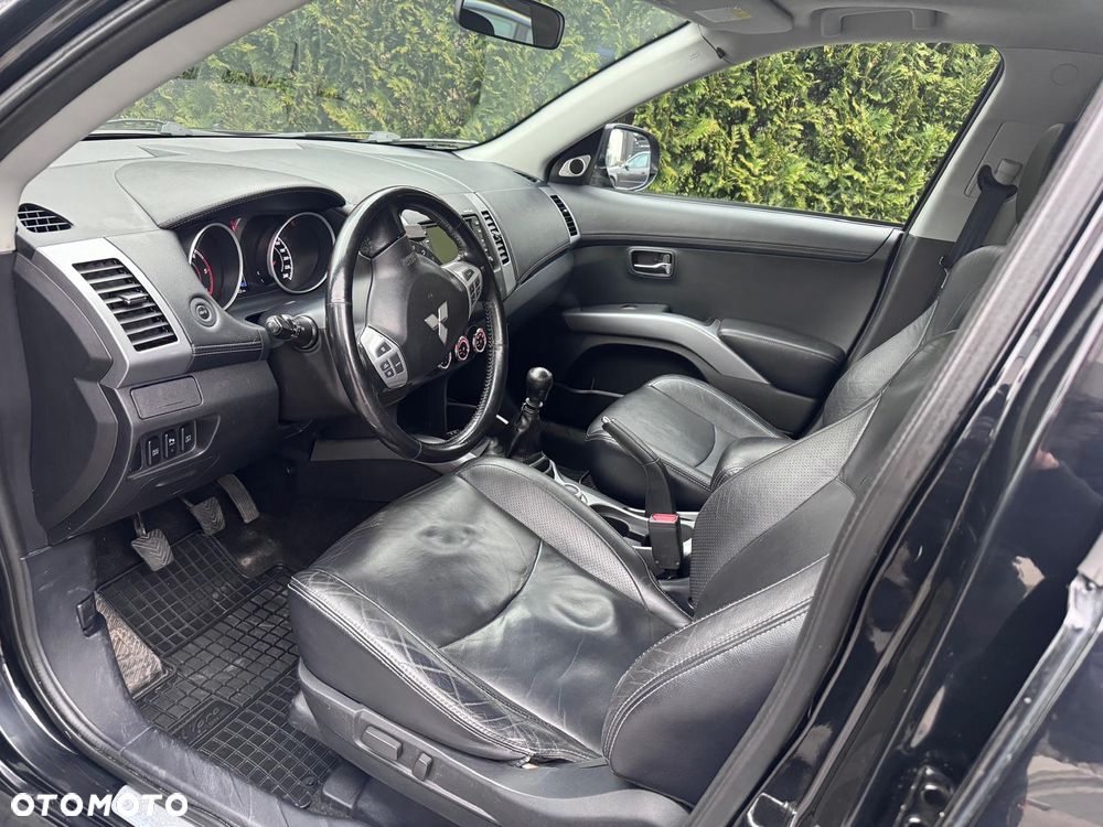 Mitsubishi Outlander 2.0 DID Instyle - 7