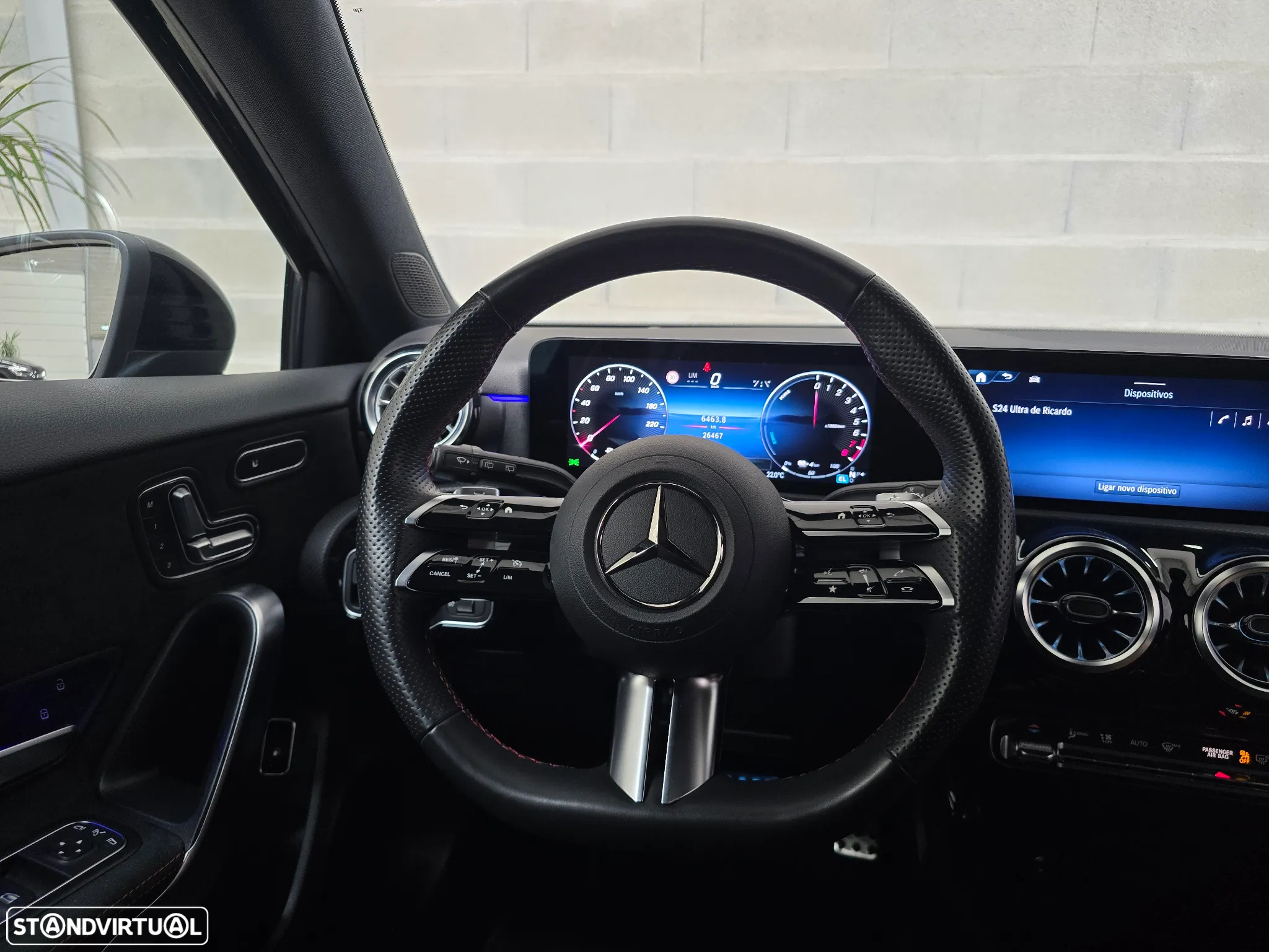 Mercedes-Benz A 250 e 8G-DCT AMG Line - 42