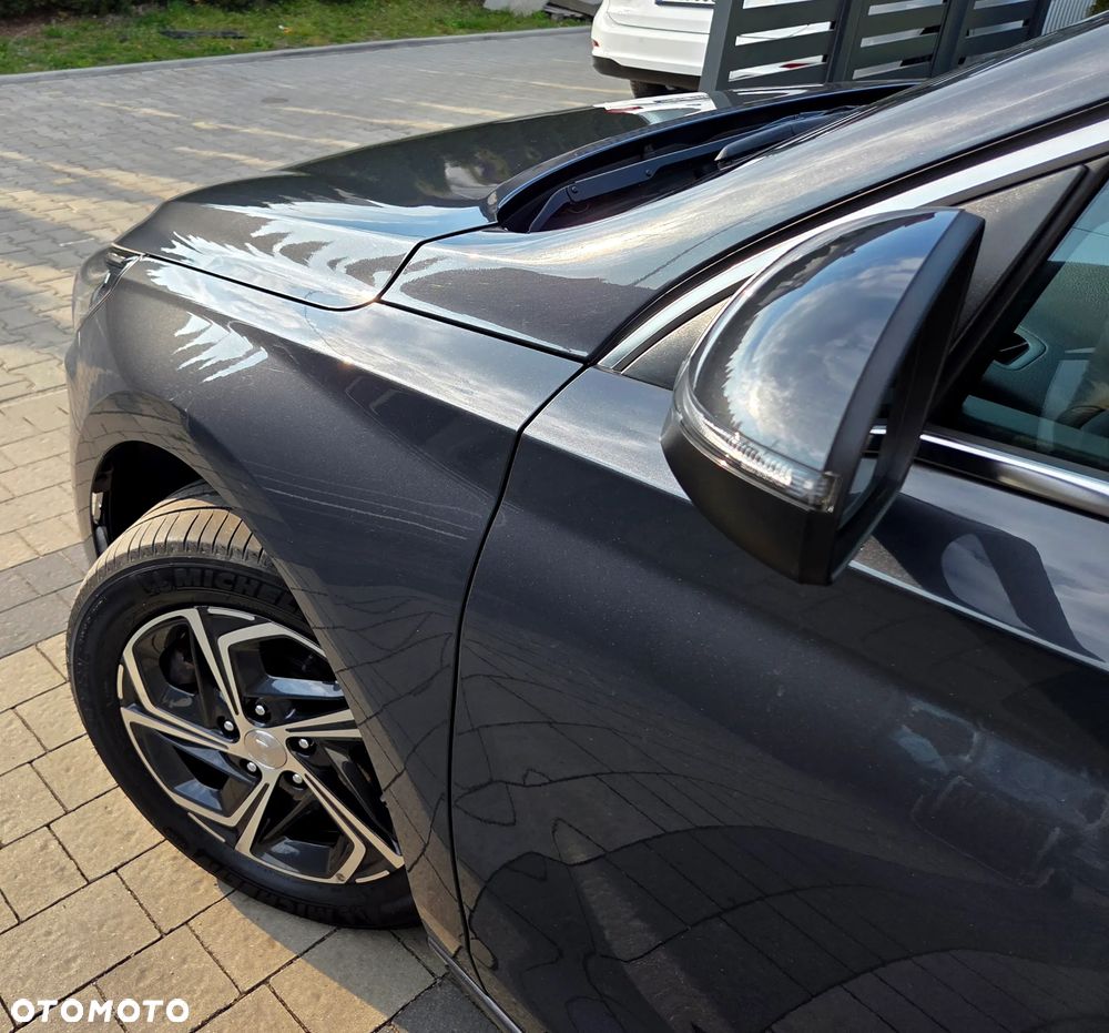 Hyundai i30 1.5 DPI Comfort - 17
