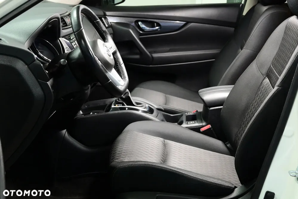 Nissan X-Trail - 19