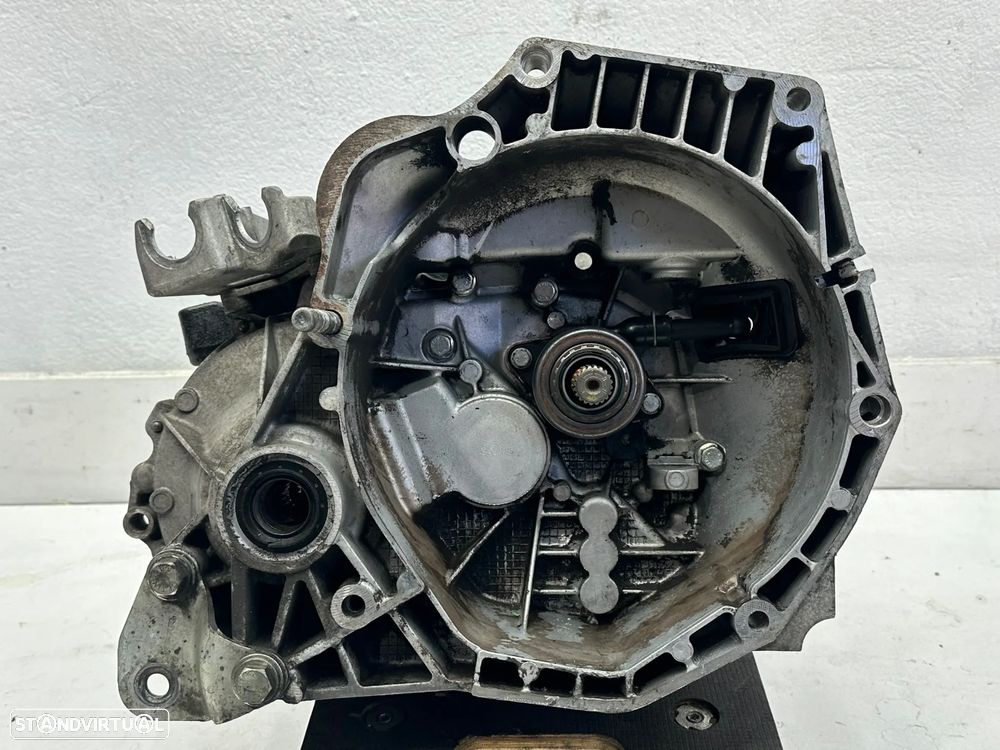 Caixa de velocidades - Fiat Tipo (2019) - 2