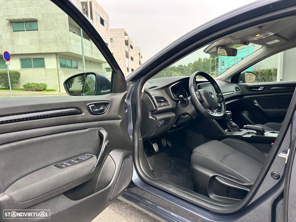 Renault Mégane 1.5 dCi Limited - 24