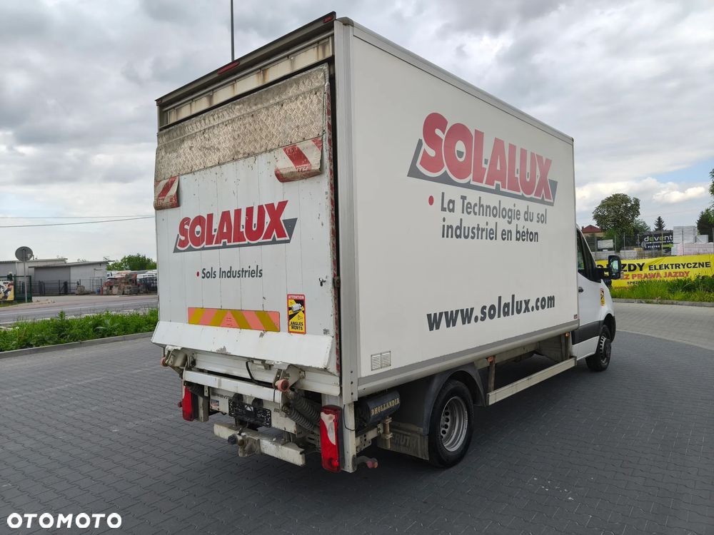 Mercedes-Benz sprinter 519 - 8