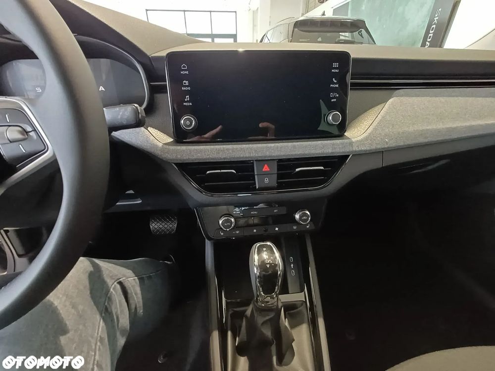 Skoda Scala 1.5 TSI Selection DSG - 11