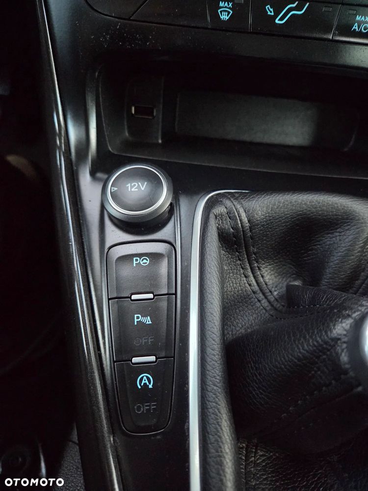 Ford Focus 1.5 TDCi Black Edition - 30