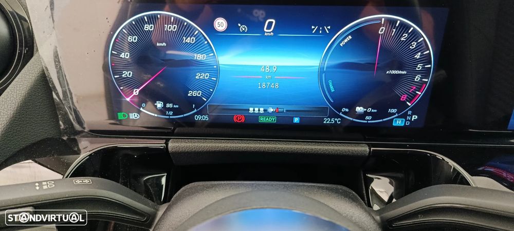 Mercedes-Benz B 250 e - 24