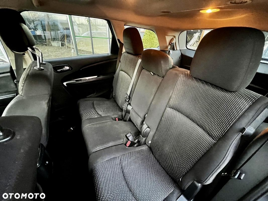 Dodge Journey - 7