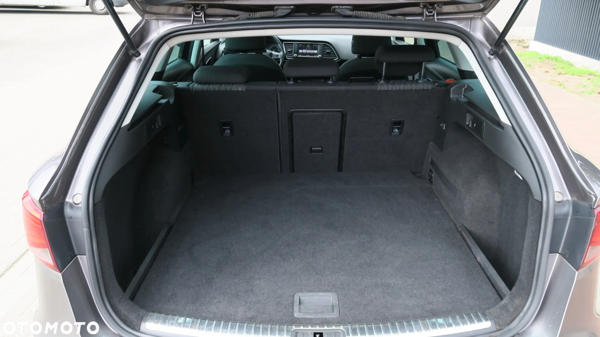 Seat Leon 2.0 TDI DPF Start&Stop DSG XCELLENCE - 14
