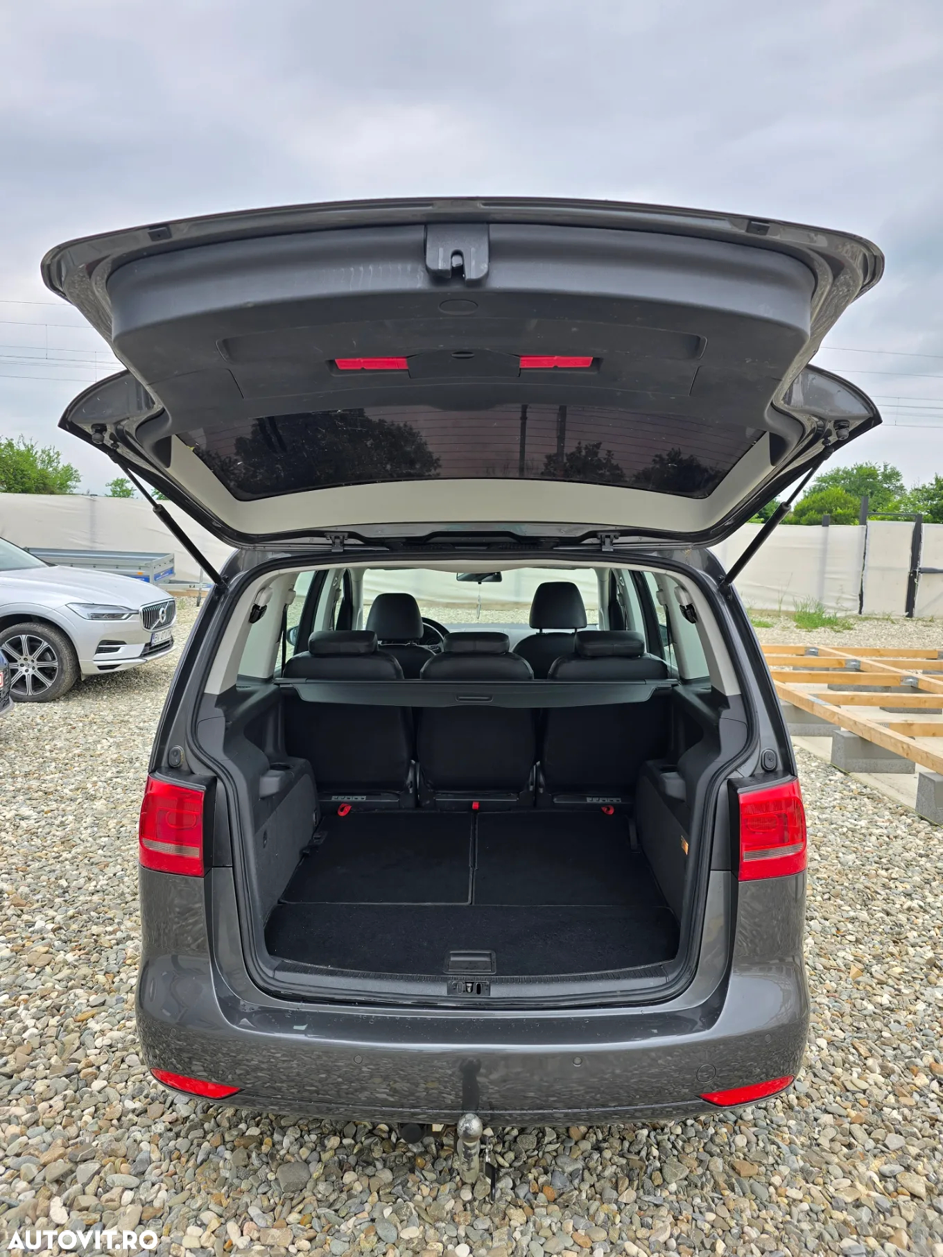 Volkswagen Touran 1.6 TDI BlueMotion Technology Comfortline - 7