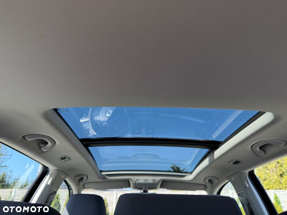 Volkswagen Golf 1.9 TDI Comfortline - 24