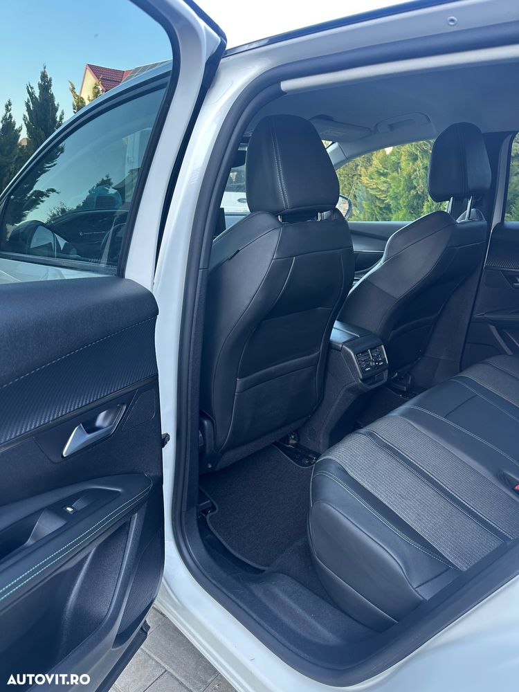 Peugeot 3008 PHEV EAT8 Allure - 5