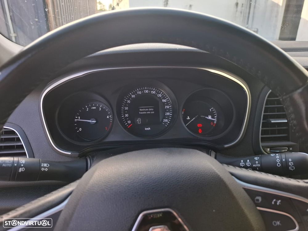 Renault Mégane Sport Tourer 1.5 dCi Limited - 7