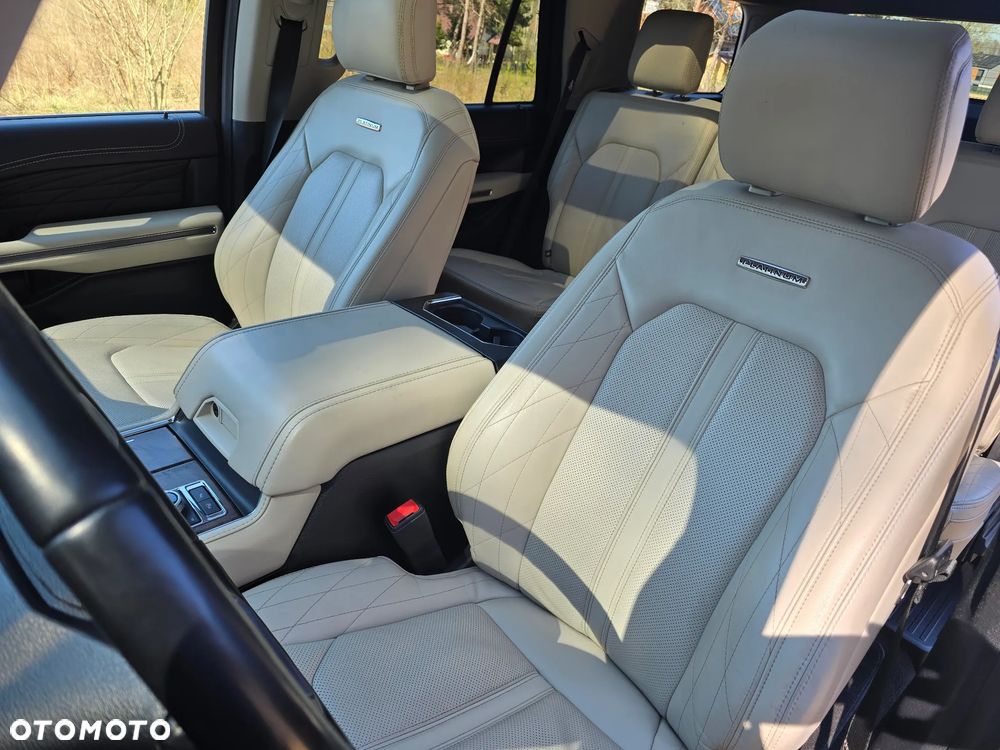 Ford Expedition - 24