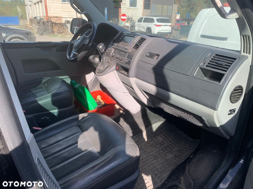 Volkswagen Transporter Multivan DSG Business - 4