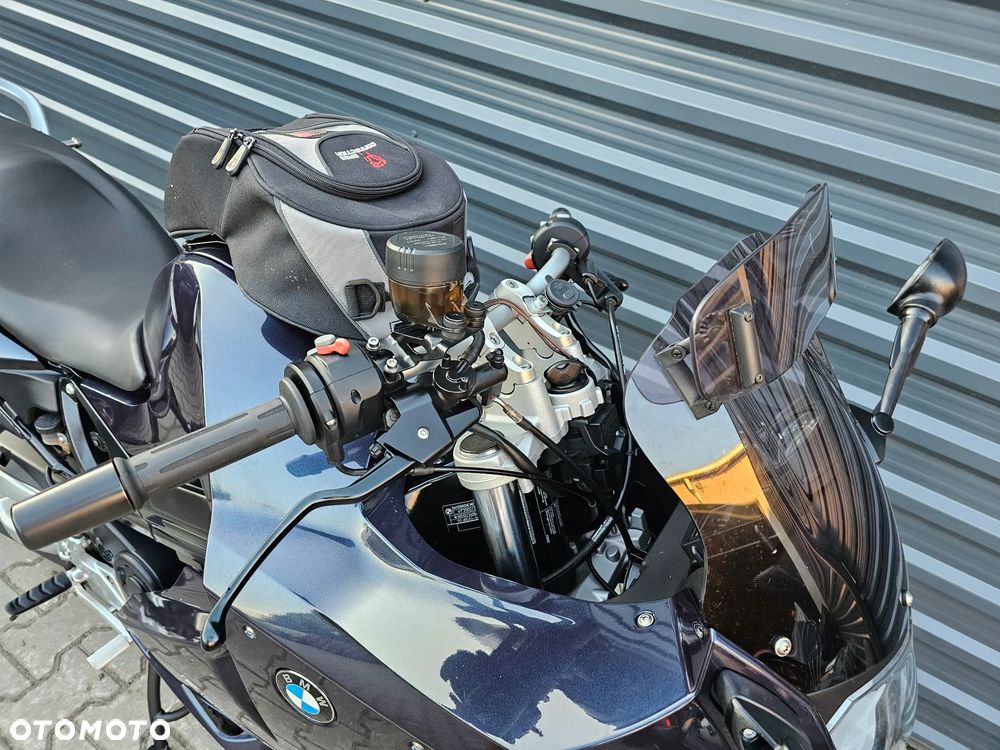 BMW F - 13