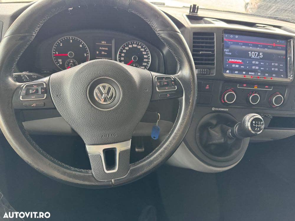 Volkswagen Transporter T5 - 5