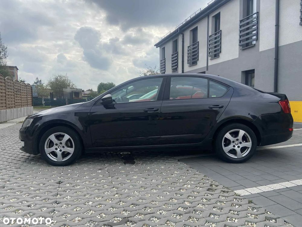 Skoda Octavia 1.2 TSI Ambiente - 10