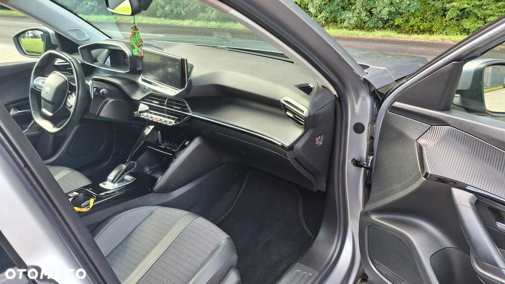 Peugeot 2008 PureTech 130 EAT8 Allure - 15