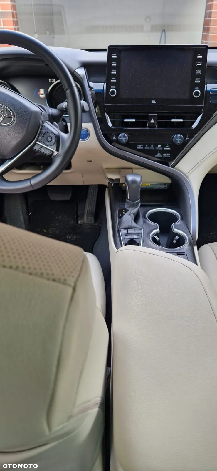 Toyota Camry 2.5 Hybrid Executive CVT - 7