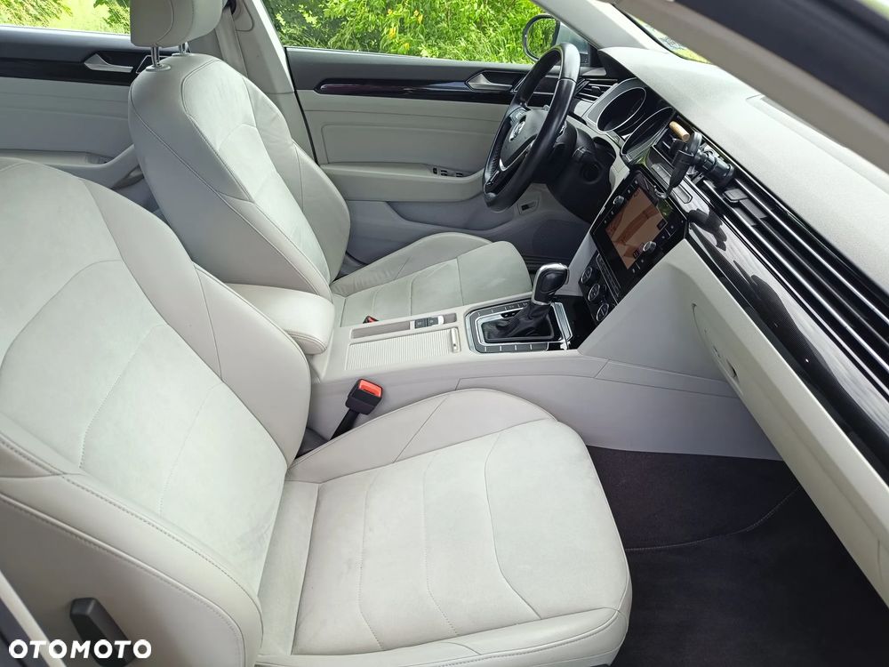 Volkswagen Arteon 2.0 TDI SCR Elegance DSG - 33