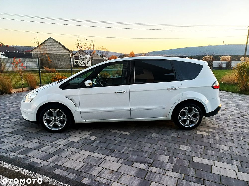 Ford S-Max 2.0 TDCi DPF Titanium - 11