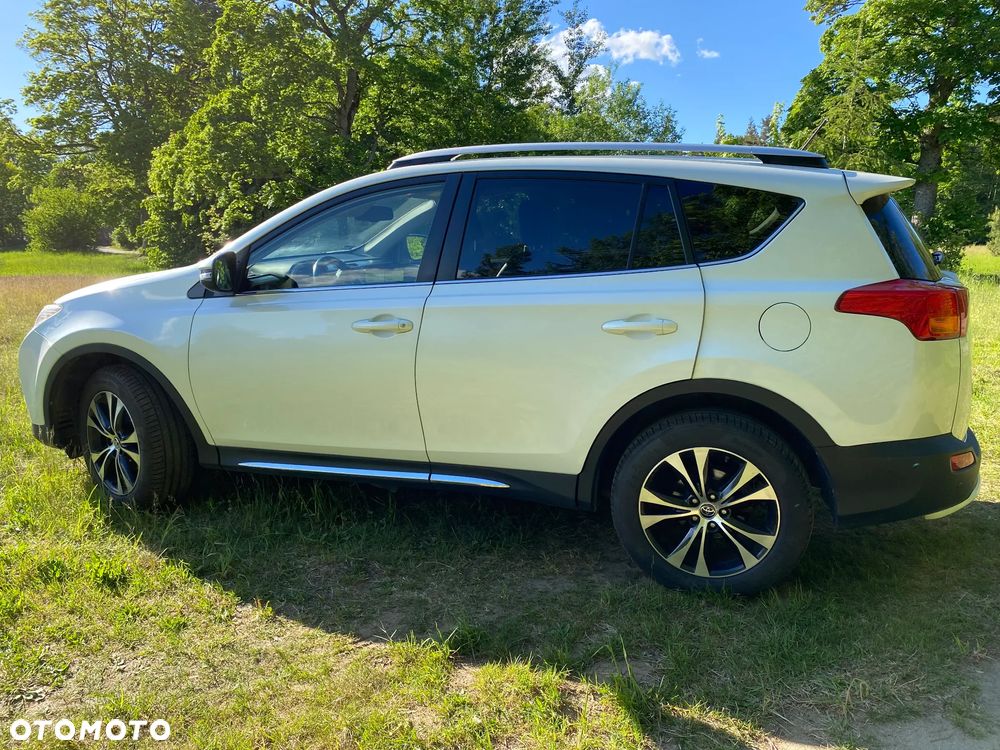 Toyota RAV4 2.0 D-4D Active - 13