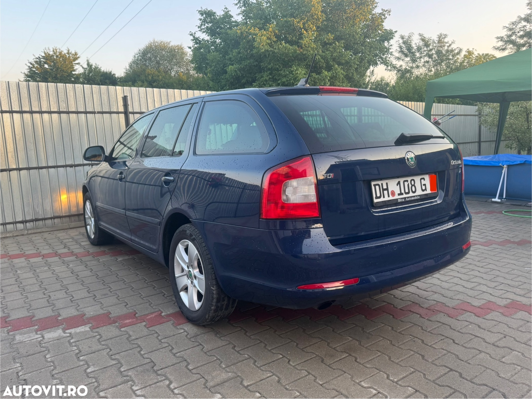 Skoda Octavia Combi 2.0 TDI Ambiente DSG - 14