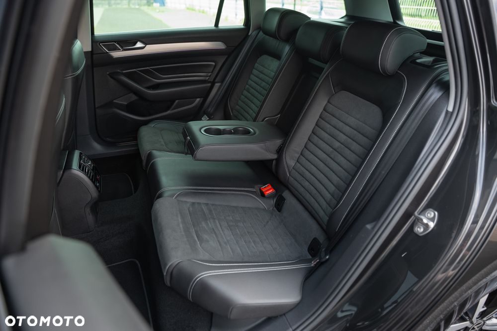 Volkswagen Passat 2.0 TDI SCR Highline DSG - 35