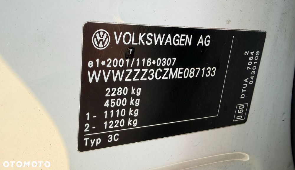 Volkswagen Passat Variant - 16