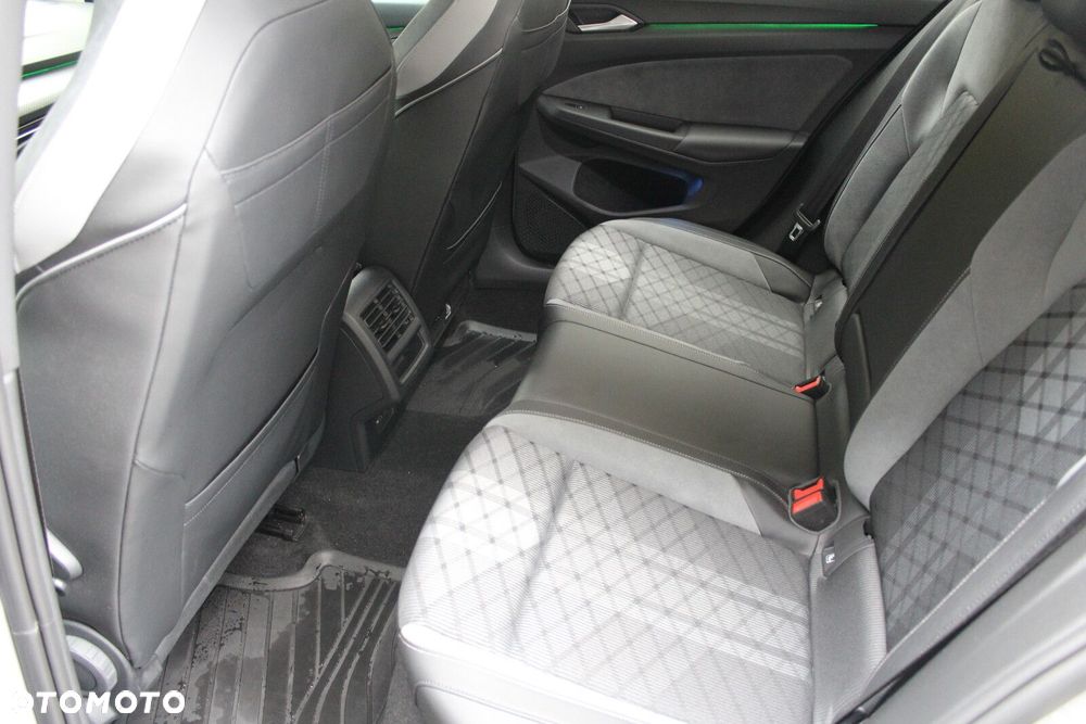 Volkswagen Golf 1.5 eTSI EVO R-Line DSG - 14