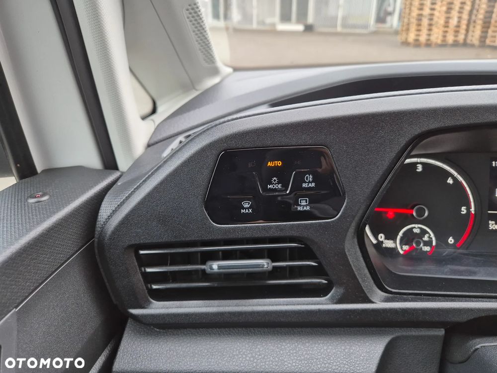 Volkswagen Caddy Cargo - 16