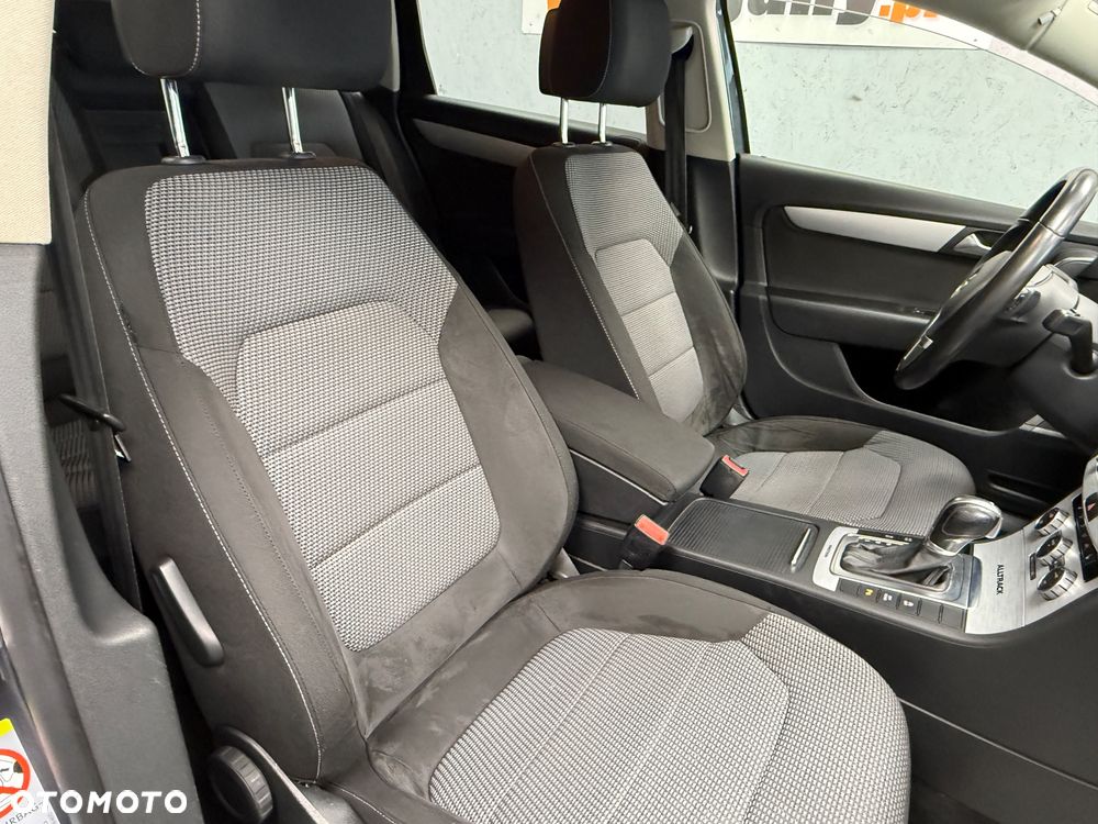 Volkswagen Passat Alltrack - 10