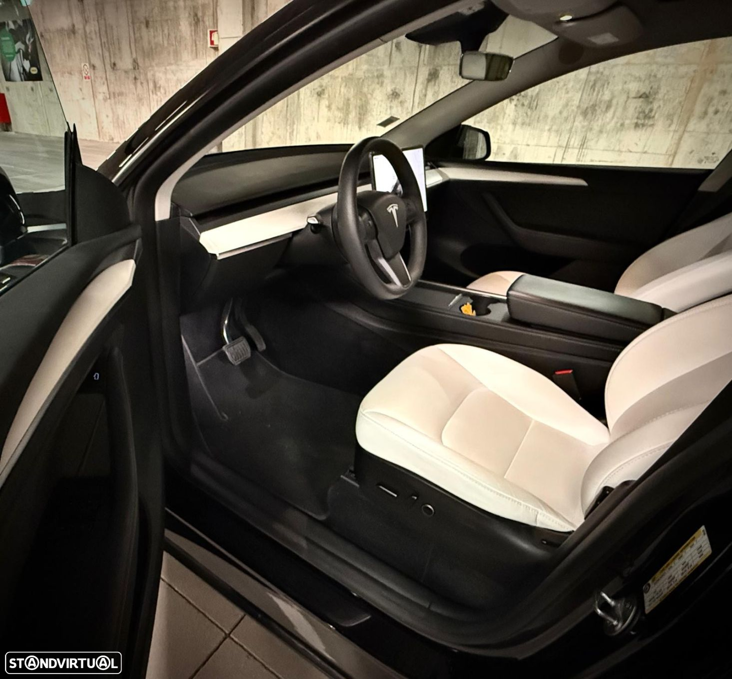 Tesla Model Y Tração Traseira - 10