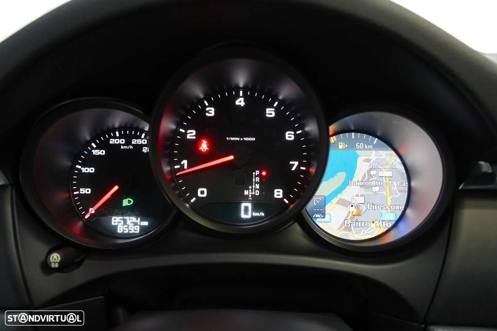 Porsche Macan Standard - 10