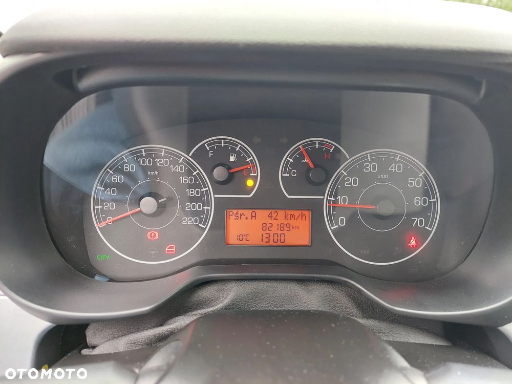 Fiat Grande Punto 1.4 8V Active - 11