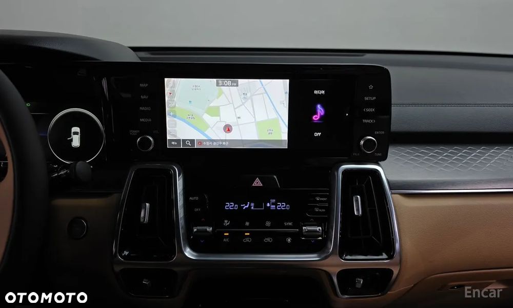 Kia Sorento - 12