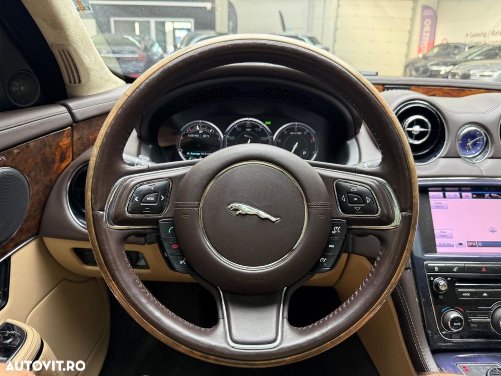 Jaguar XJ 3.0 V6 Kompressor AWD Langversion Premium Luxury - 14