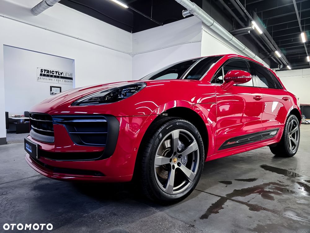 Porsche Macan T - 2