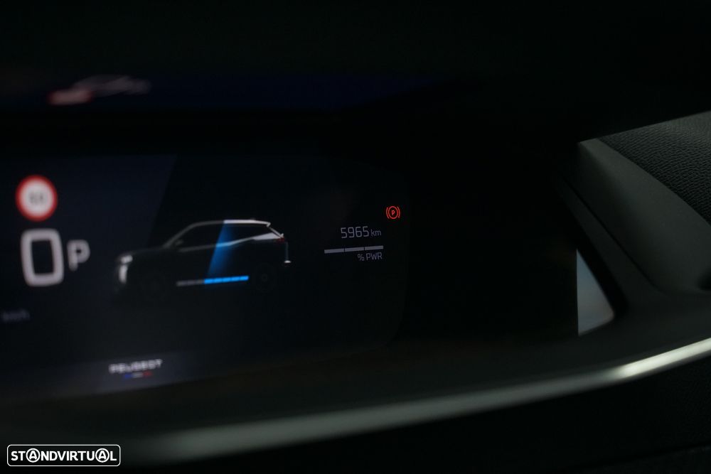 Peugeot e-2008 54 kWh GT - 15