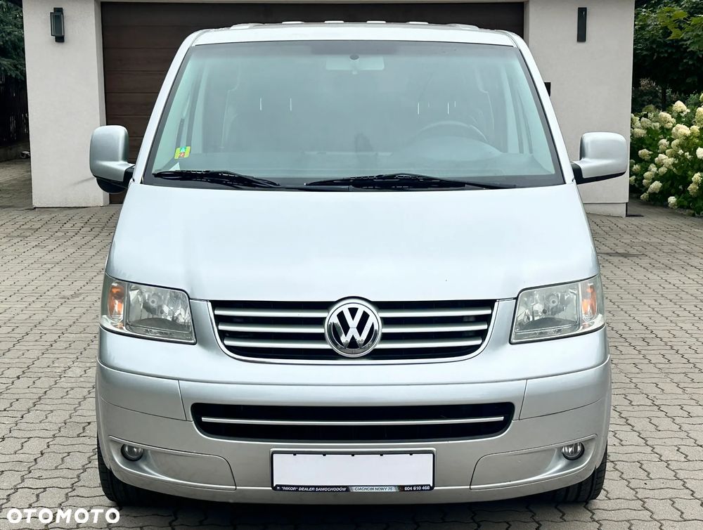 Volkswagen Multivan - 9